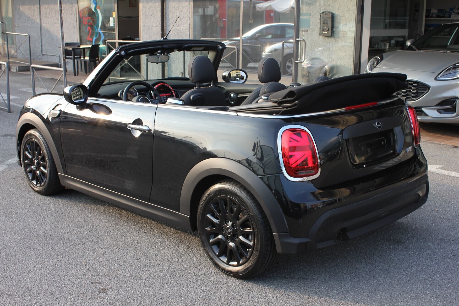 MINI One