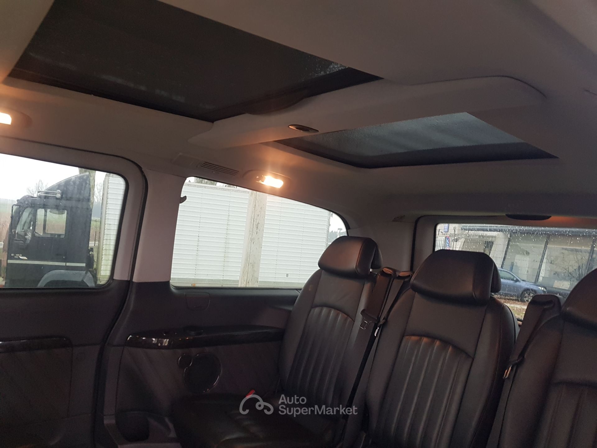 Mercedes-Benz Viano