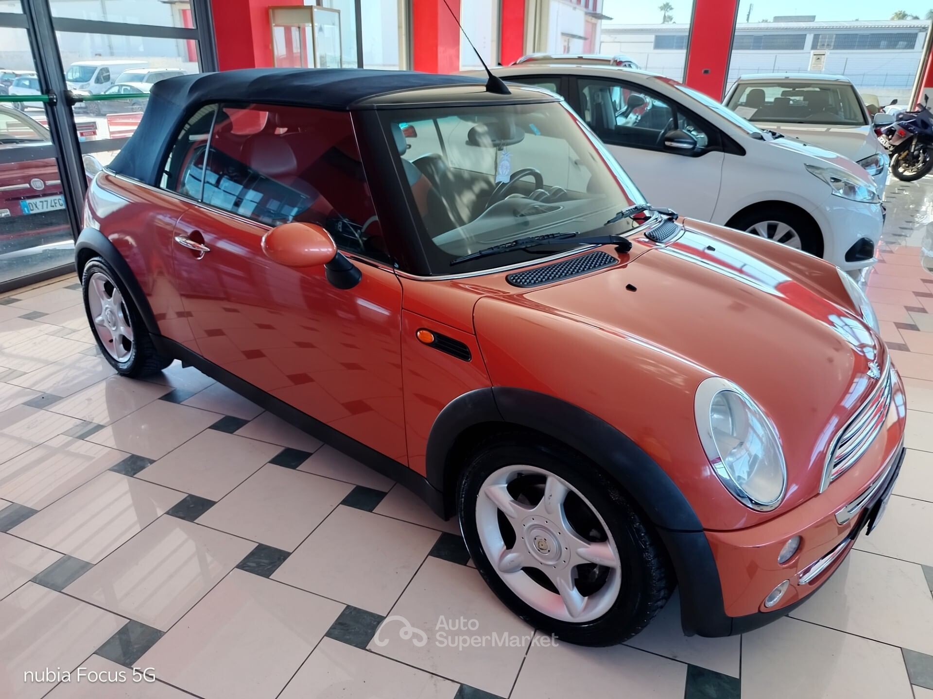 MINI 1.5 Cooper D Hype 5