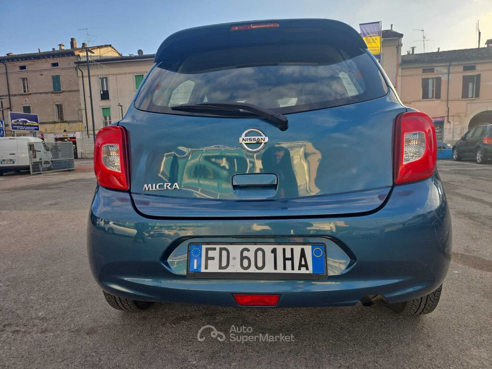 Nissan Micra