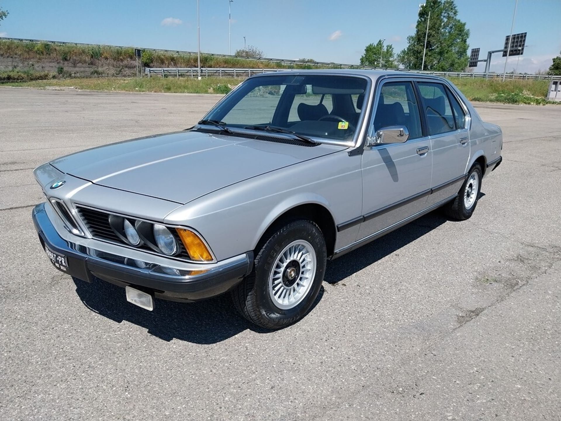 BMW Serie 7 732i