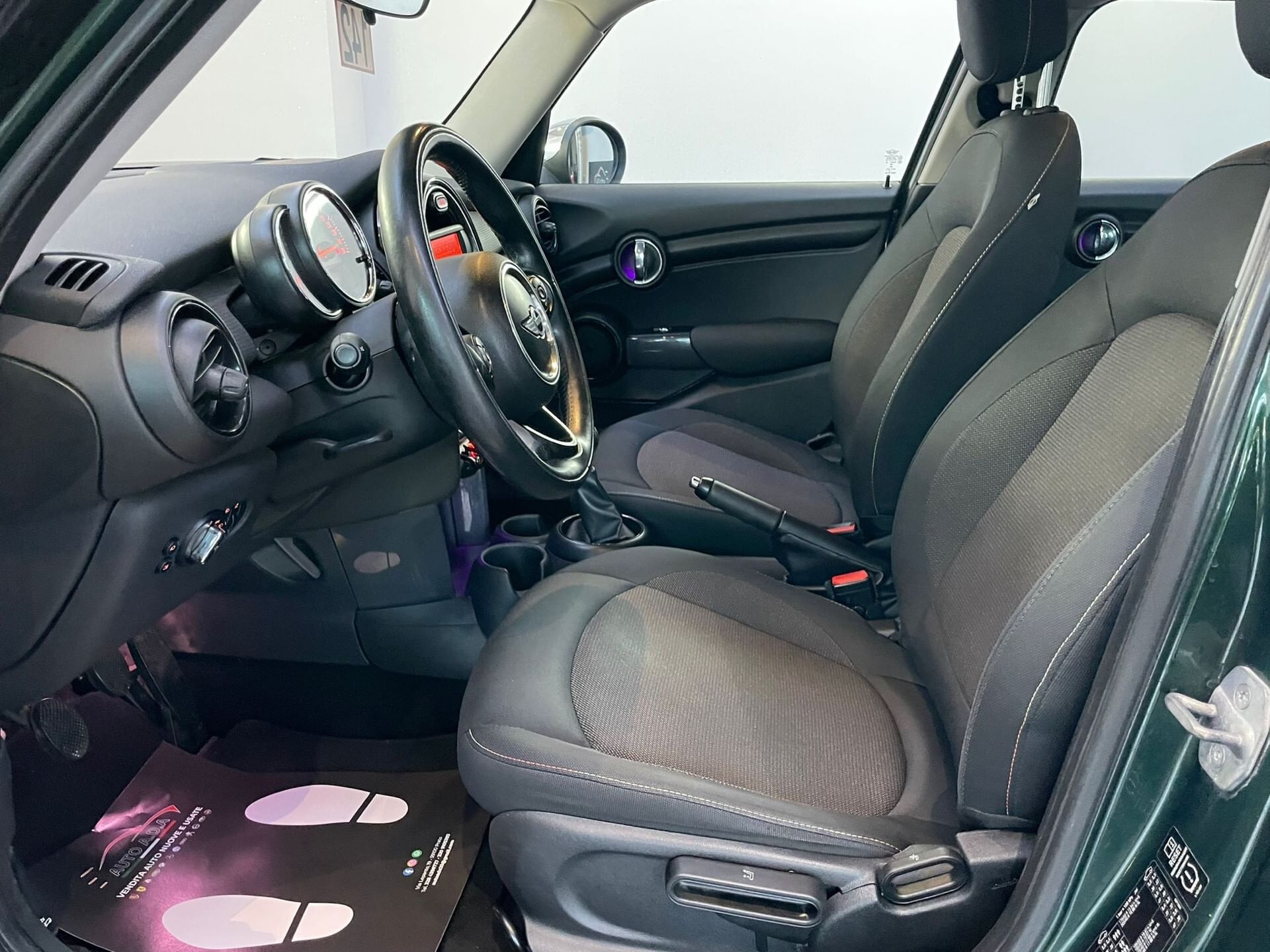 MINI 1.5 Cooper D Hype 5