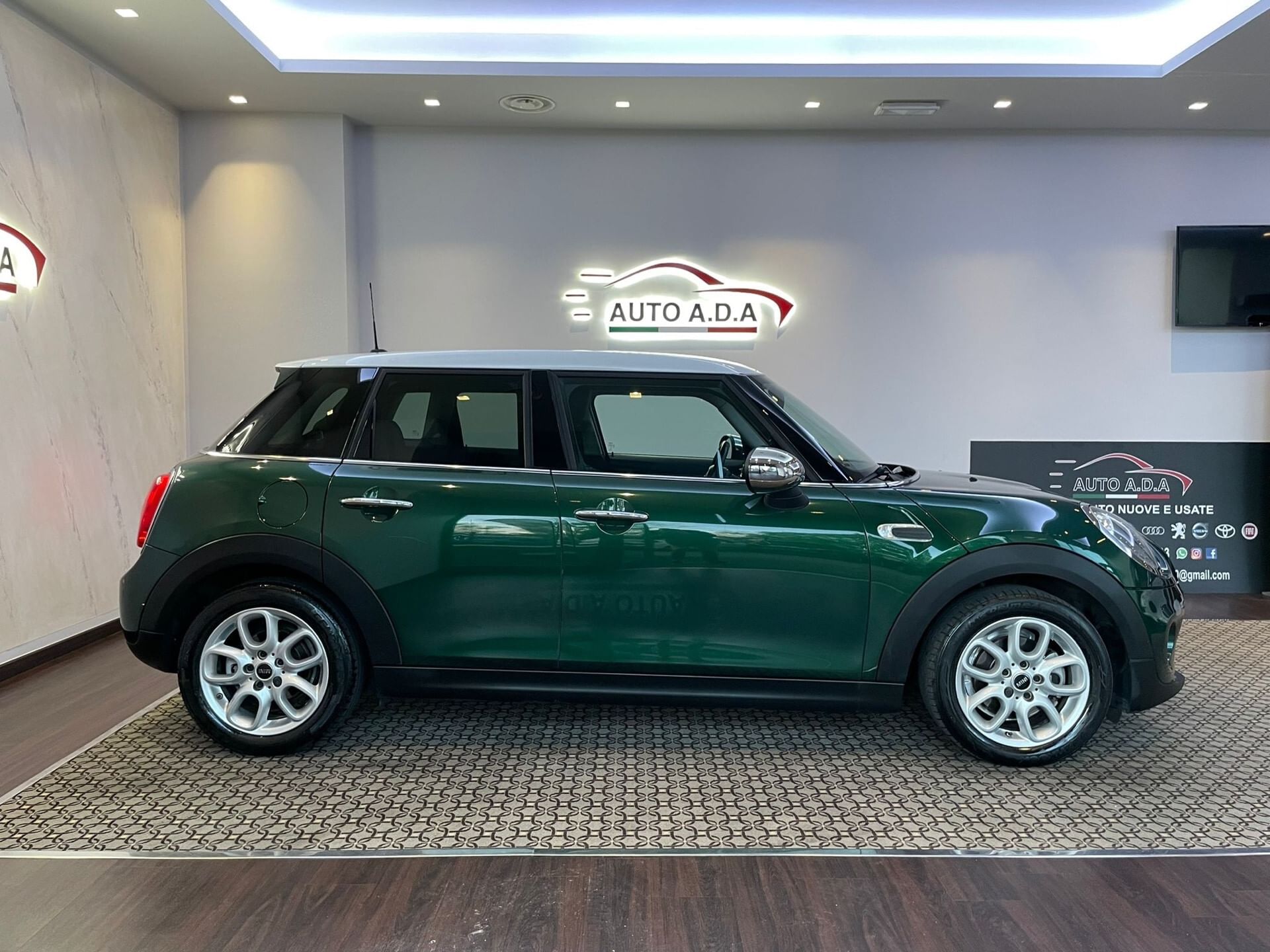 MINI 1.5 Cooper D Hype 5