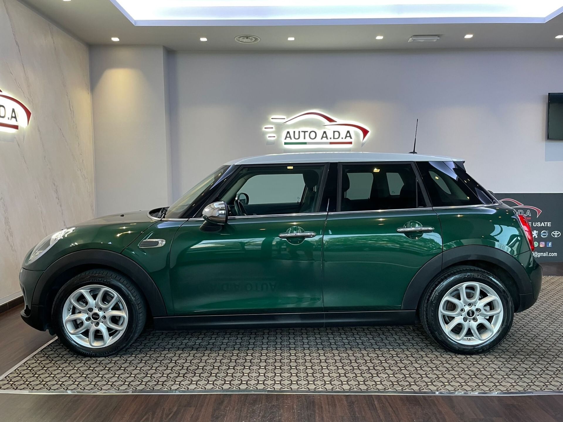 MINI 1.5 Cooper D Hype 5