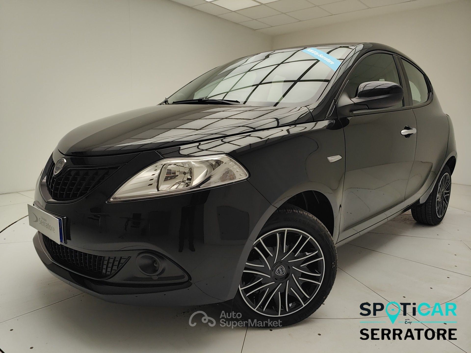 Lancia Ypsilon