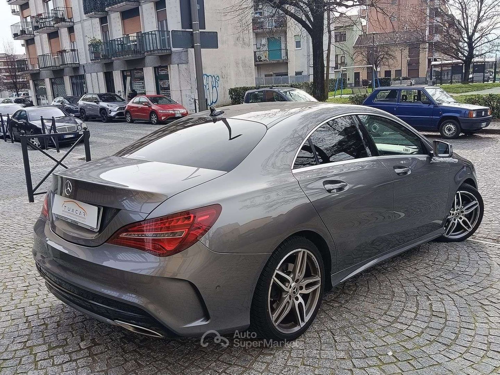 Mercedes-Benz CLA