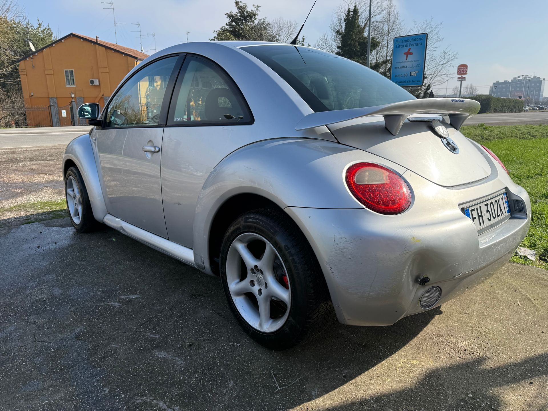 Volkswagen New Beetle