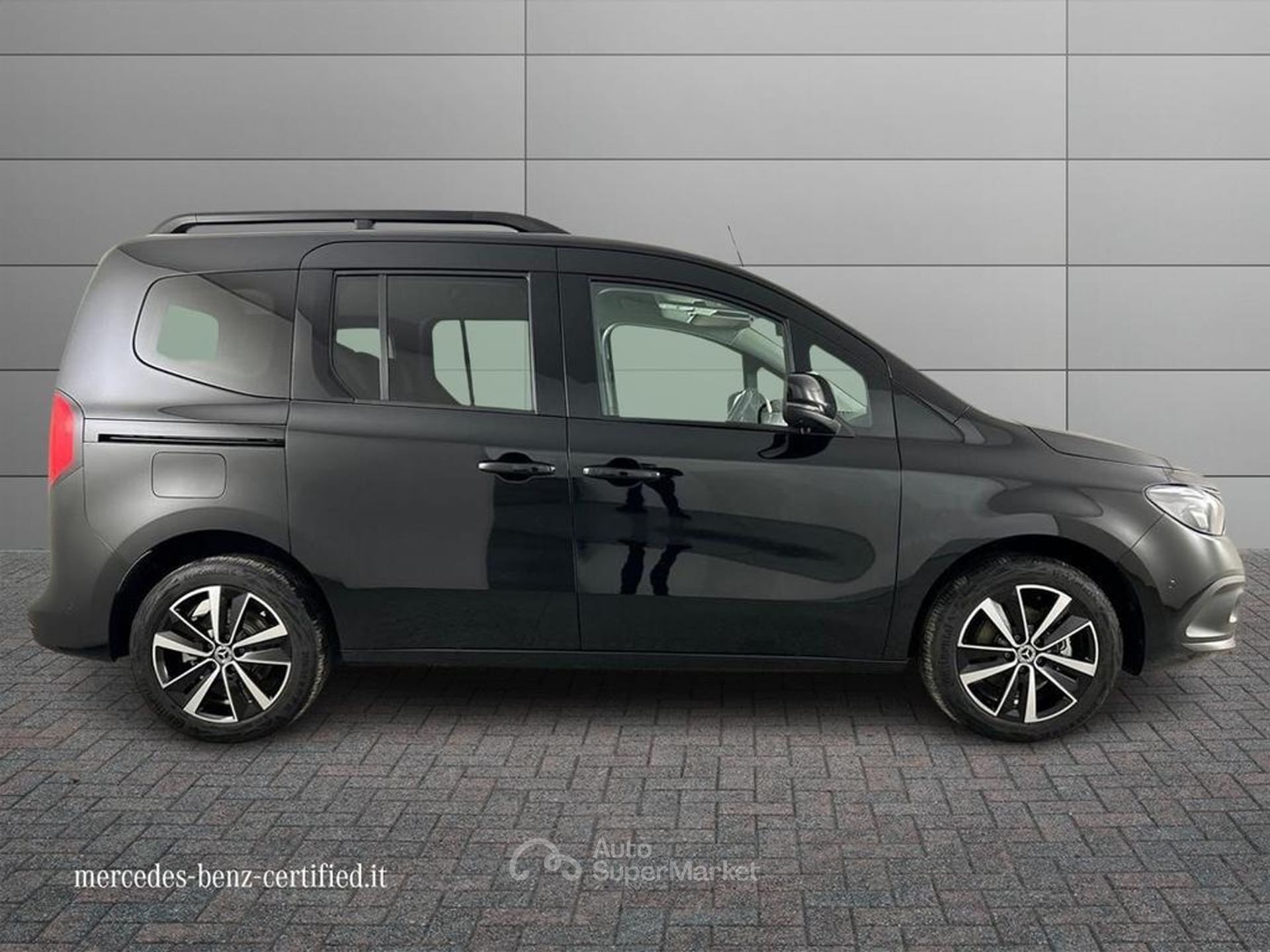 Mercedes-Benz EQT