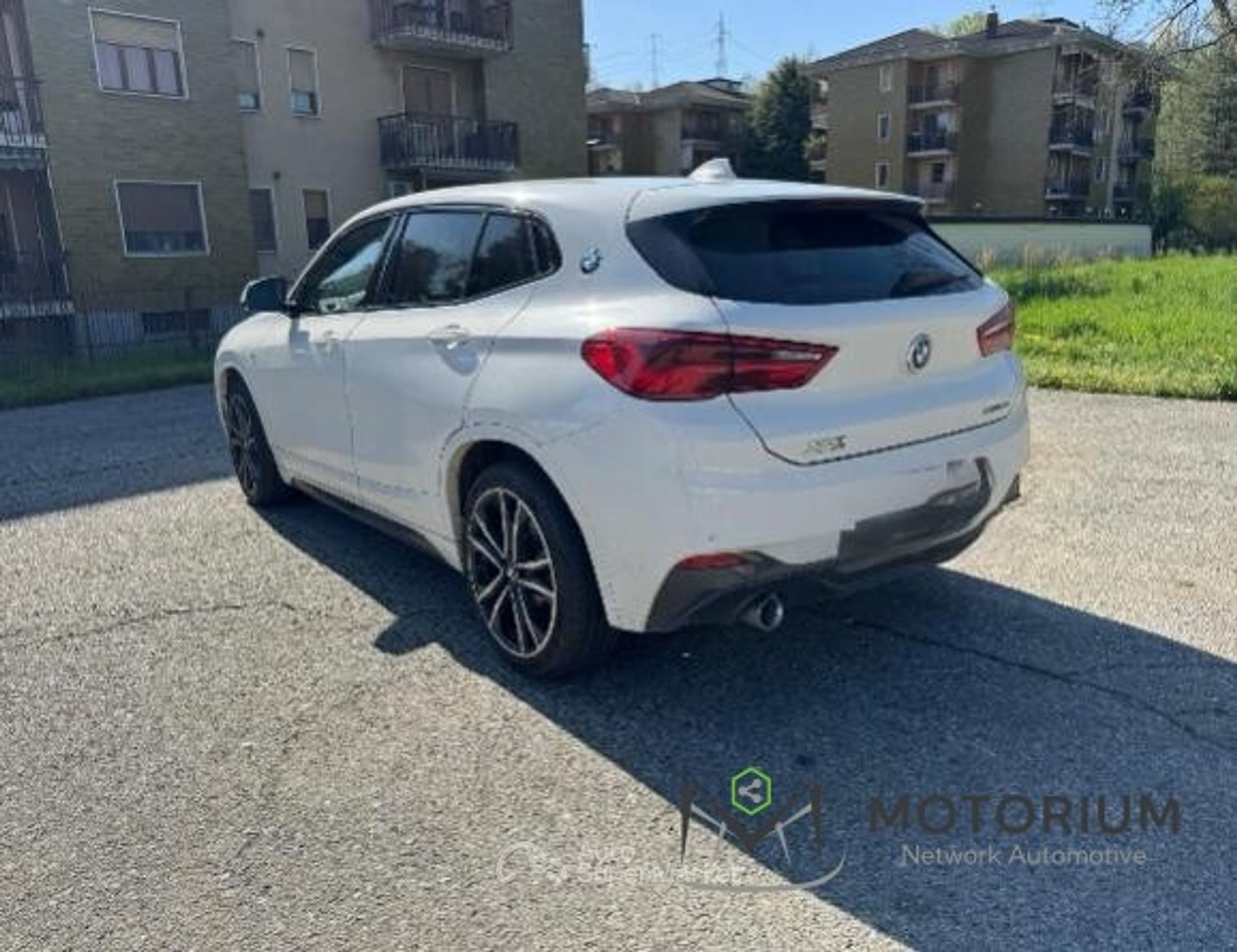 BMW X2