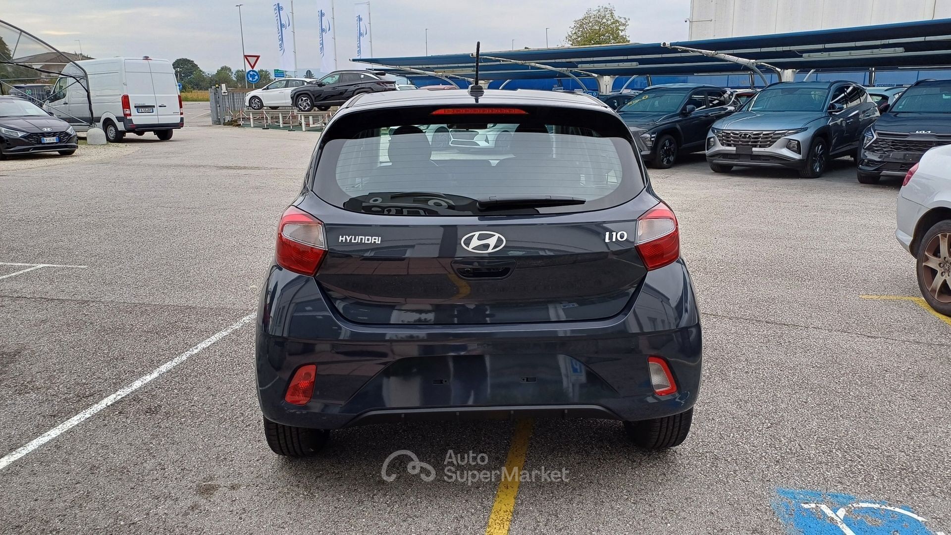 Hyundai i10