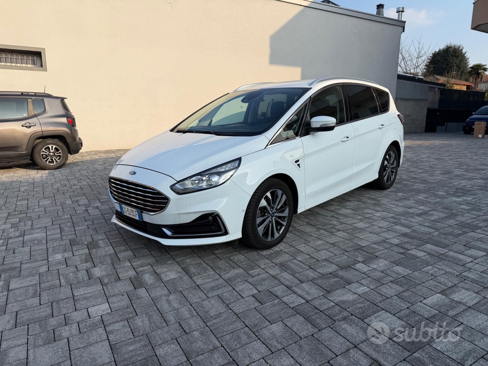 Ford S-Max