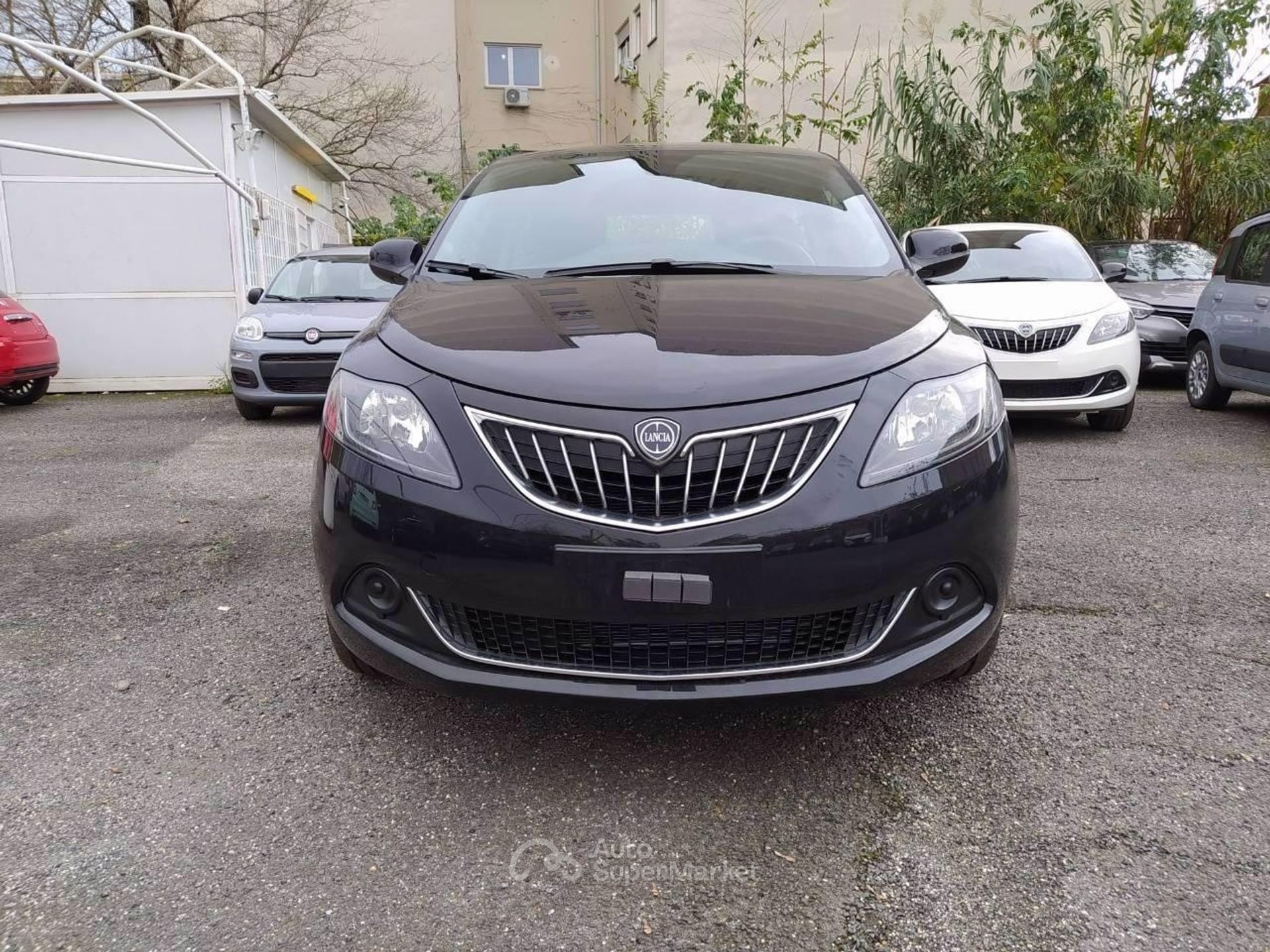 Lancia Ypsilon
