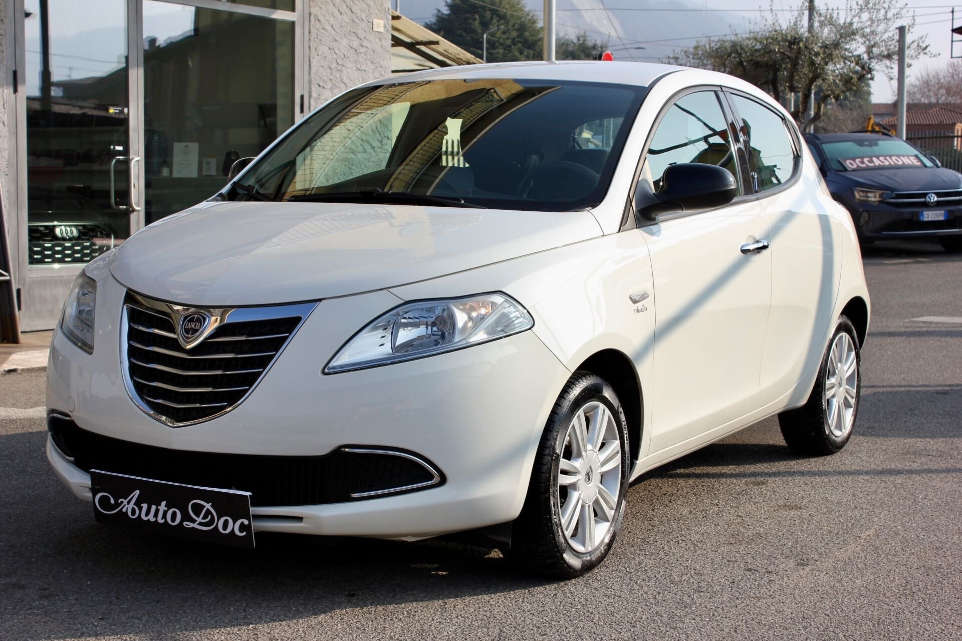 Lancia Ypsilon