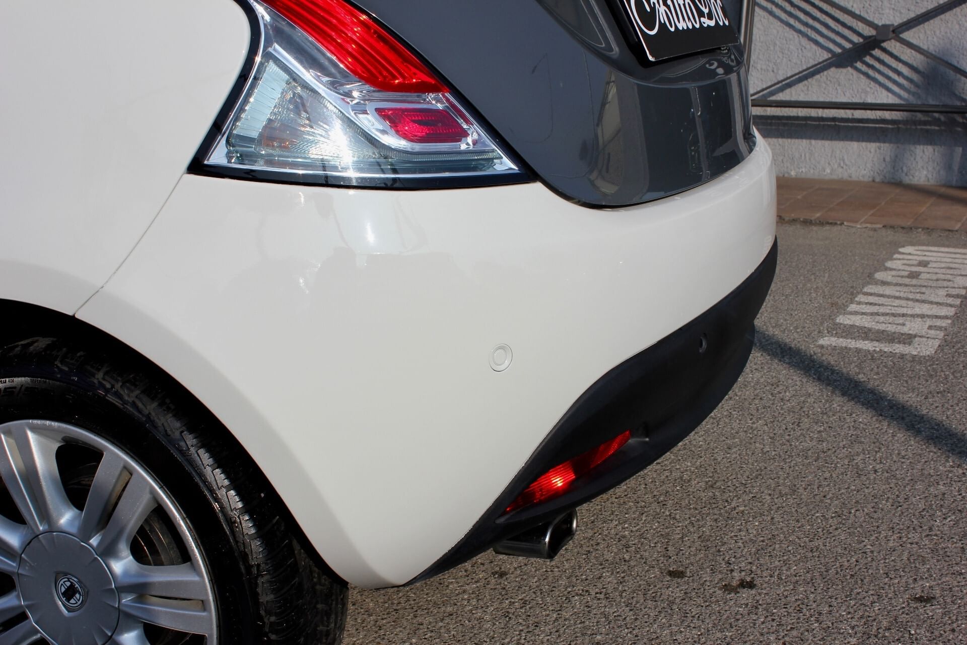 Lancia Ypsilon