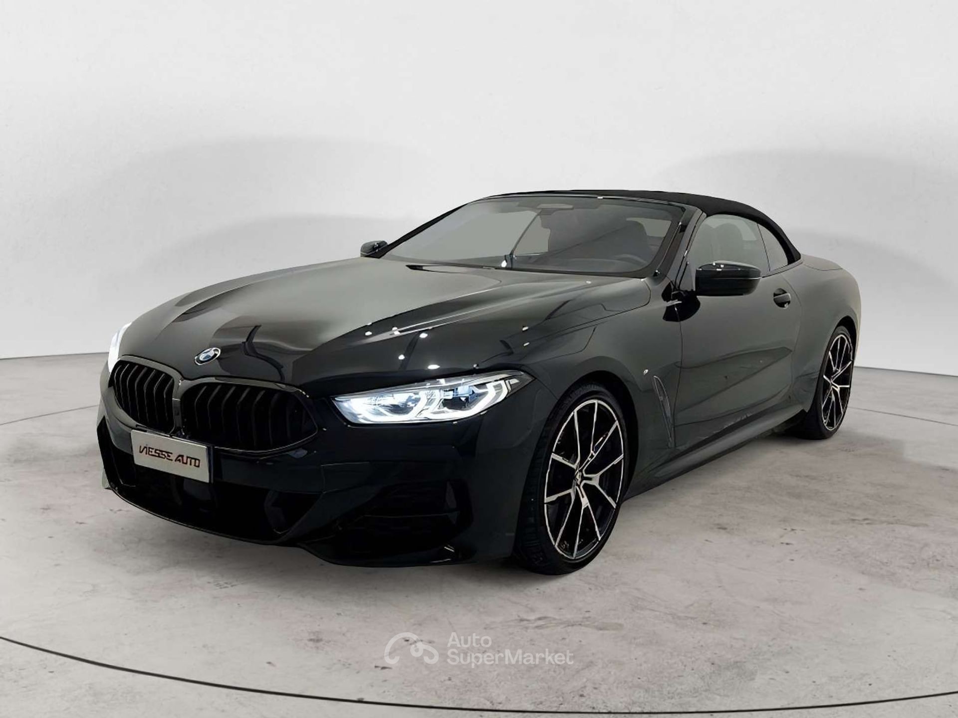 BMW Serie 8 840 4.4