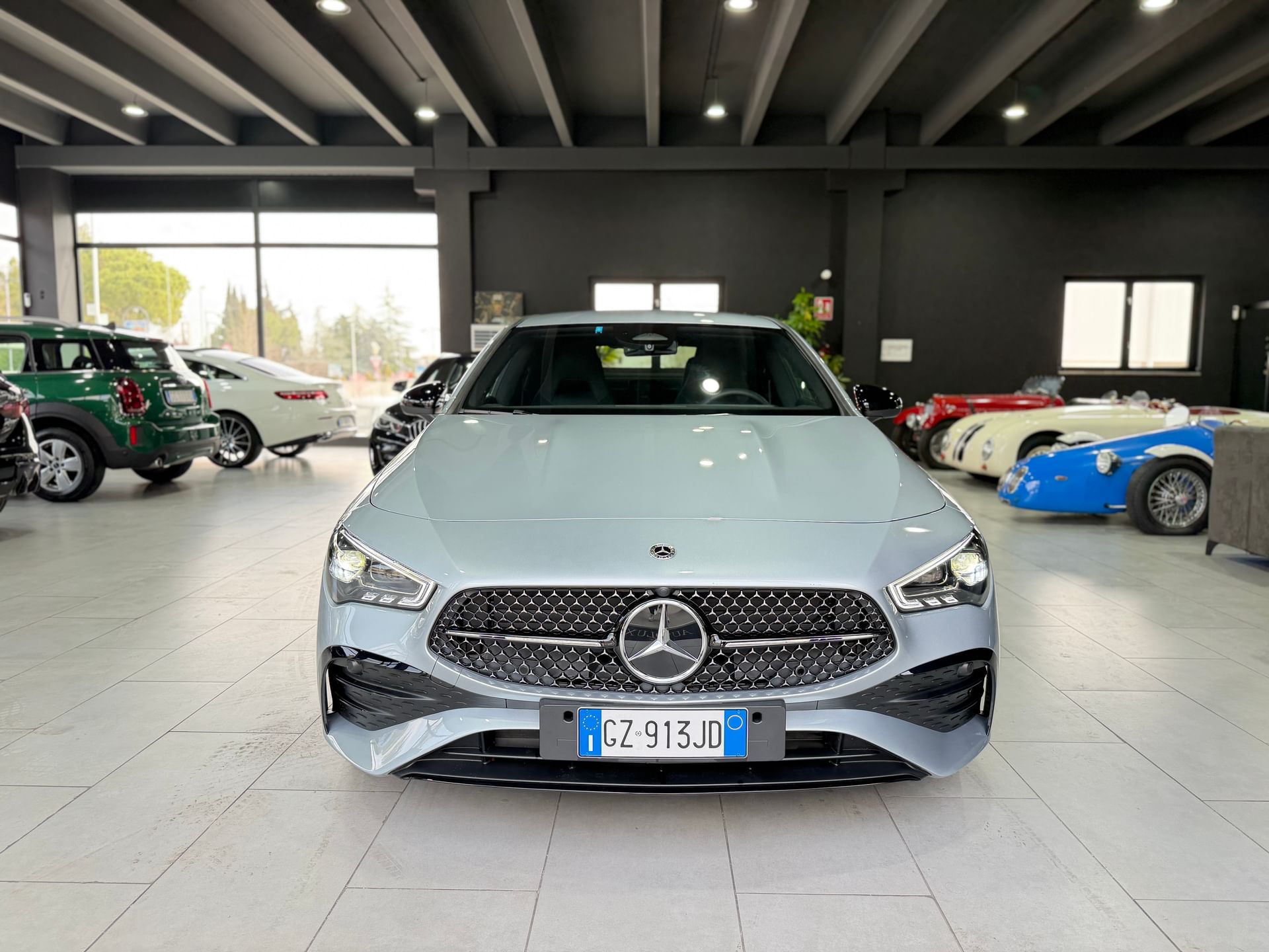 Mercedes-Benz CLA
