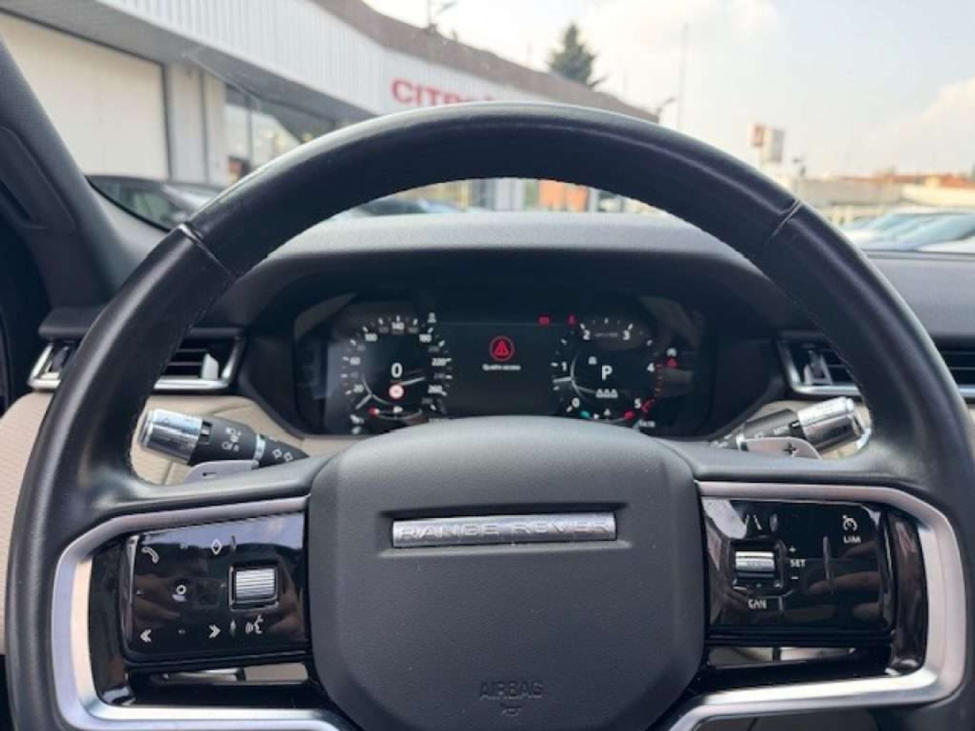 Land Rover Range Rover Velar