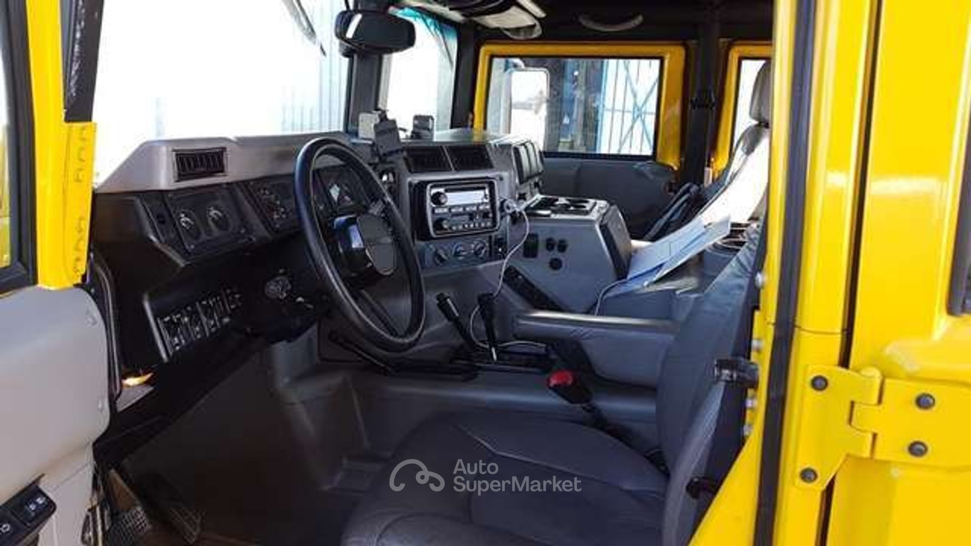 Hummer H1