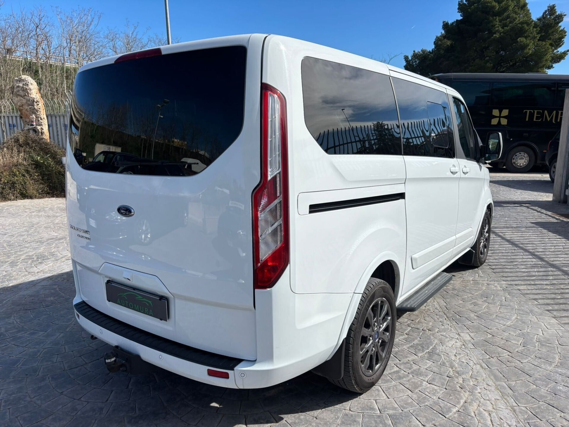 Ford Tourneo Custom