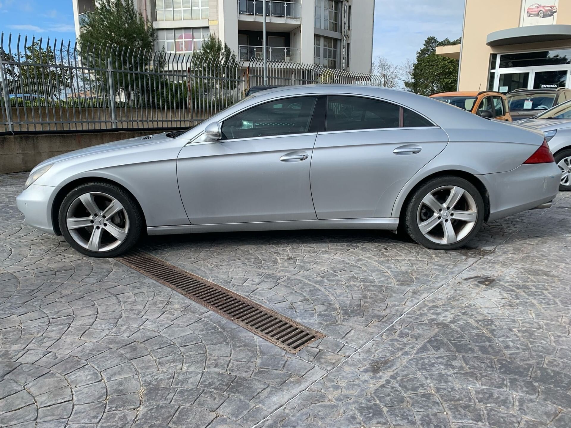 Mercedes-Benz CLS