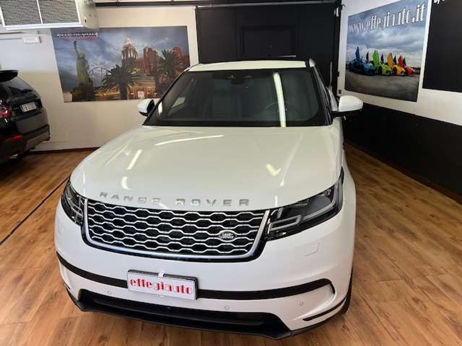 Land Rover Range Rover Velar