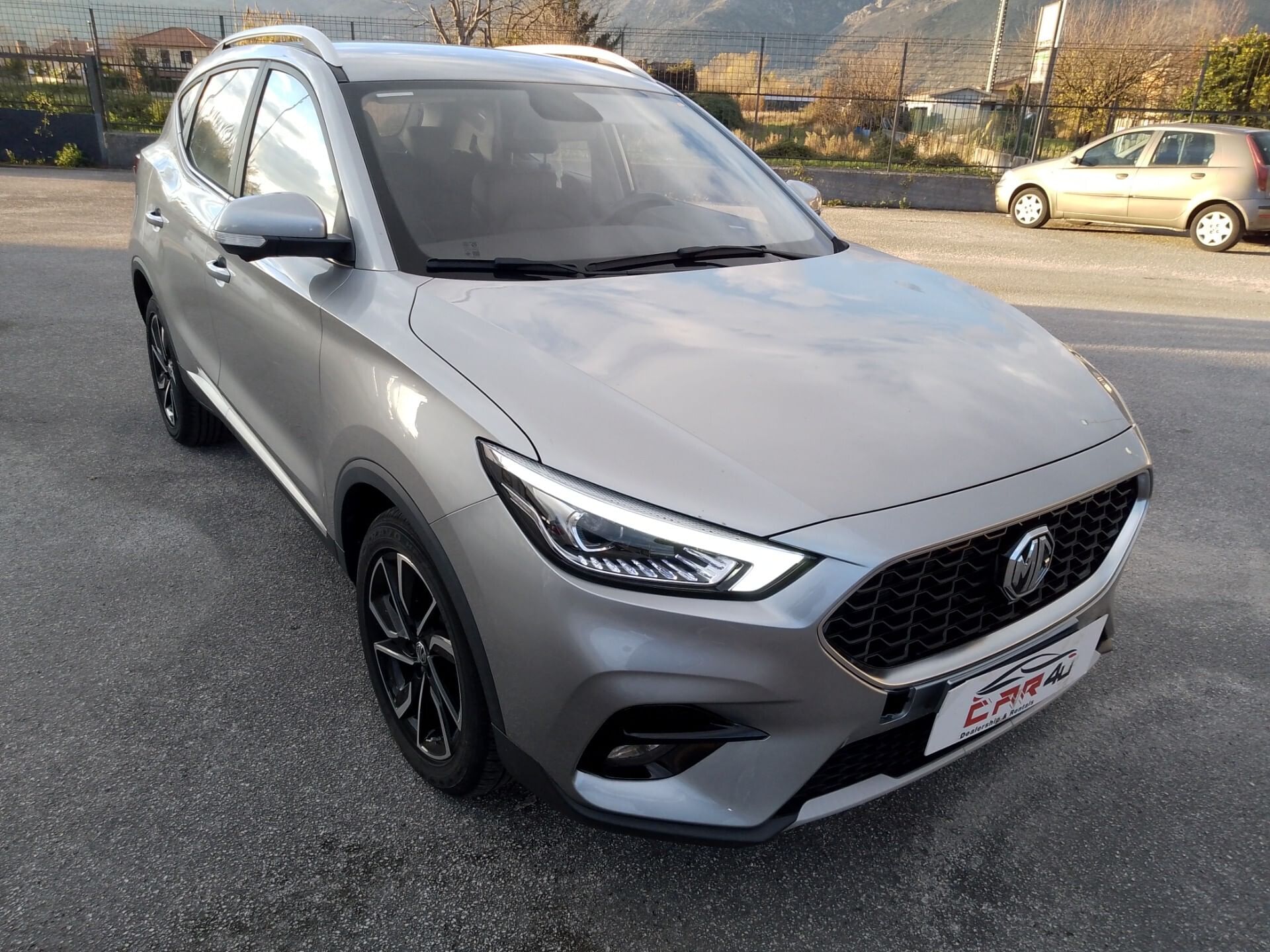 MG ZS