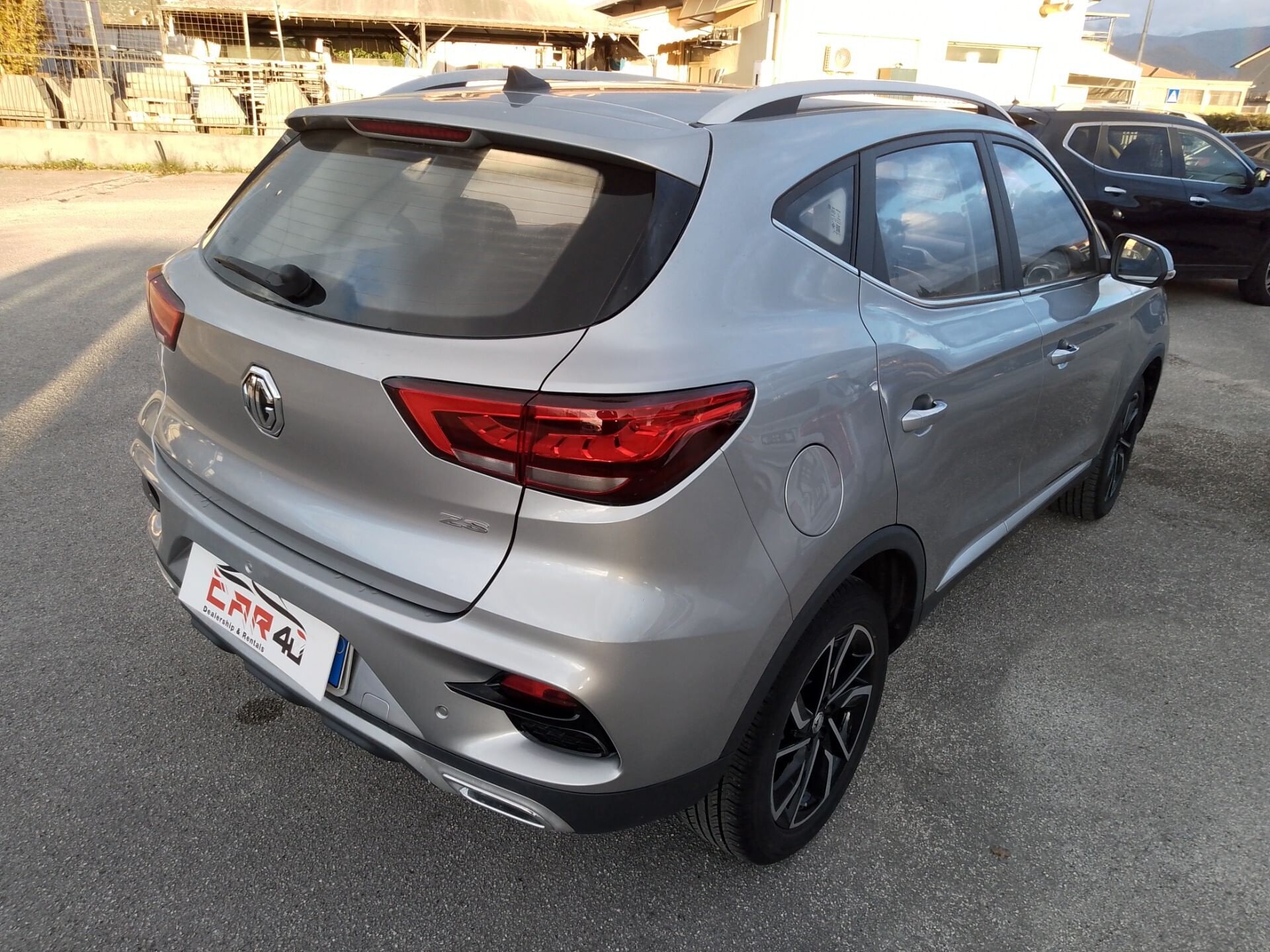 MG ZS