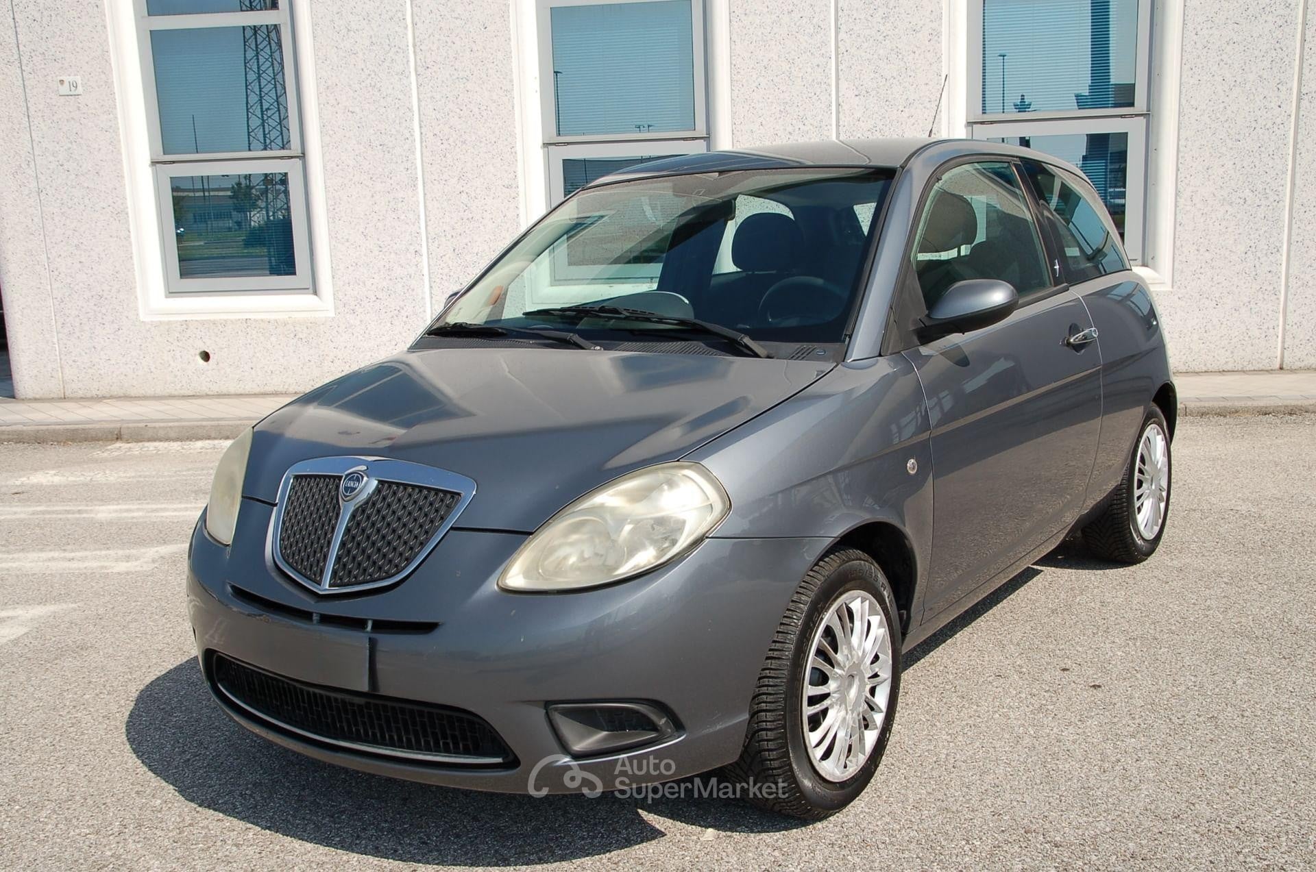 Lancia Ypsilon 1.2 Oro