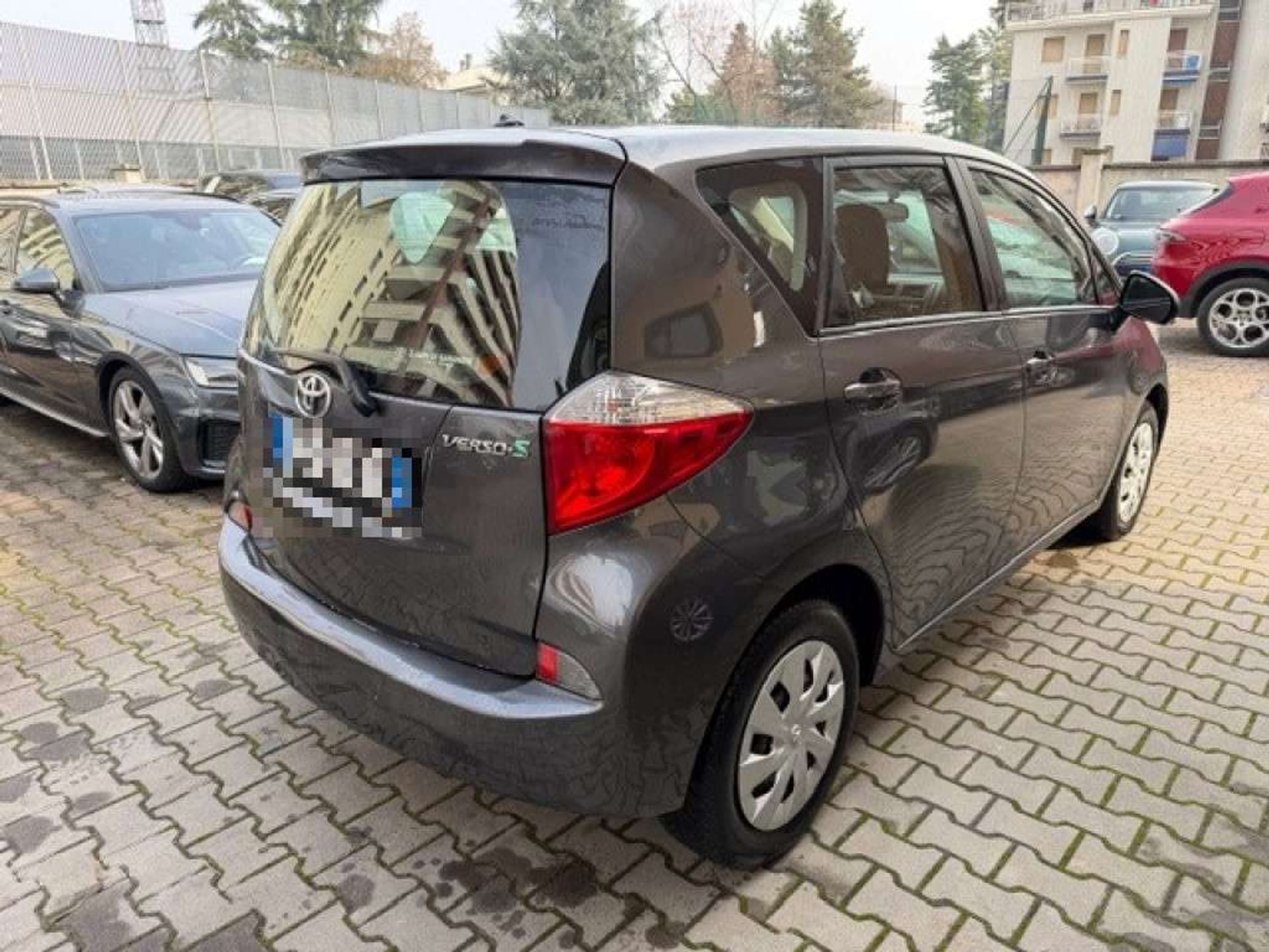 Toyota Verso-S
