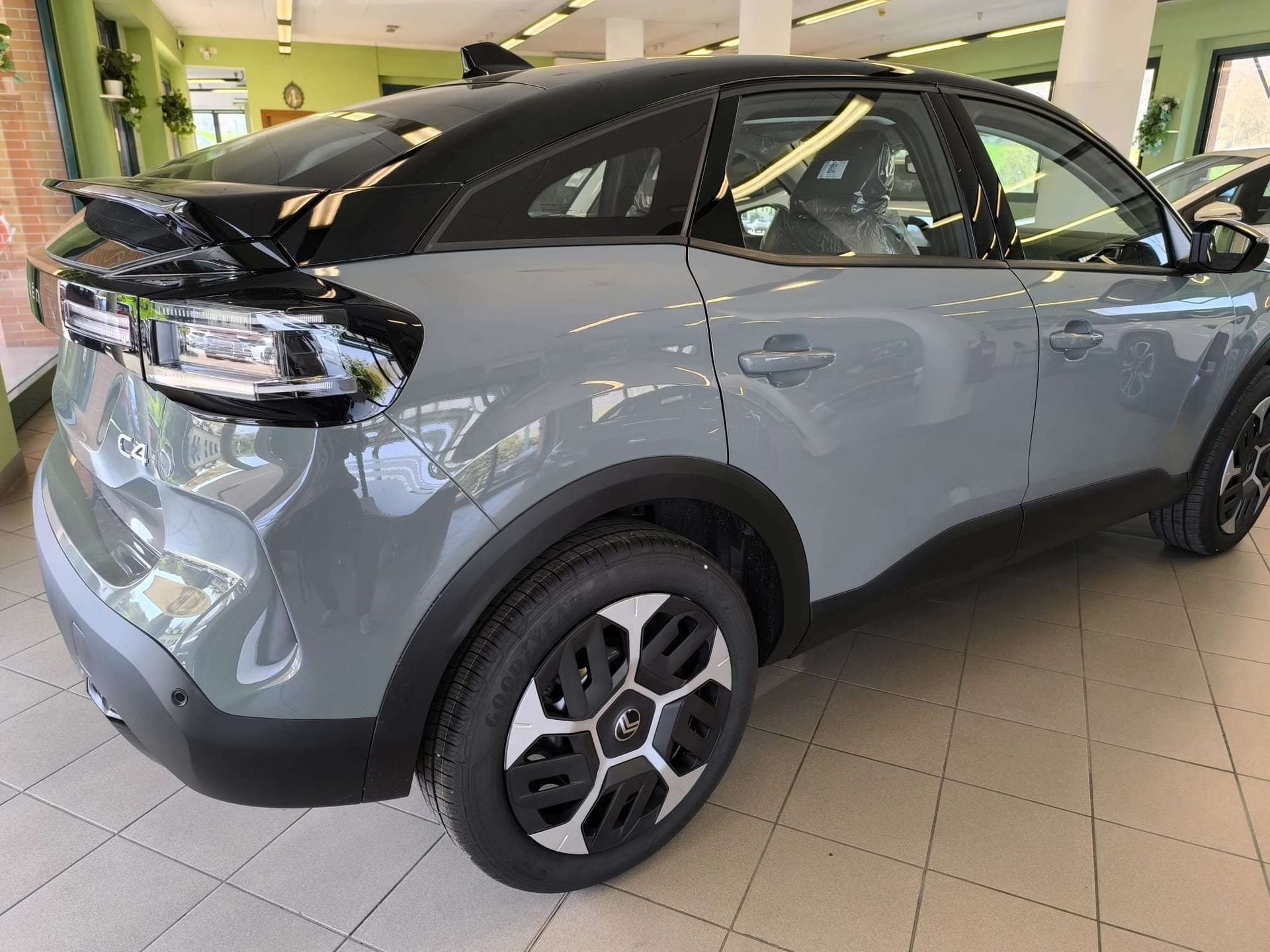 Citroen C4
