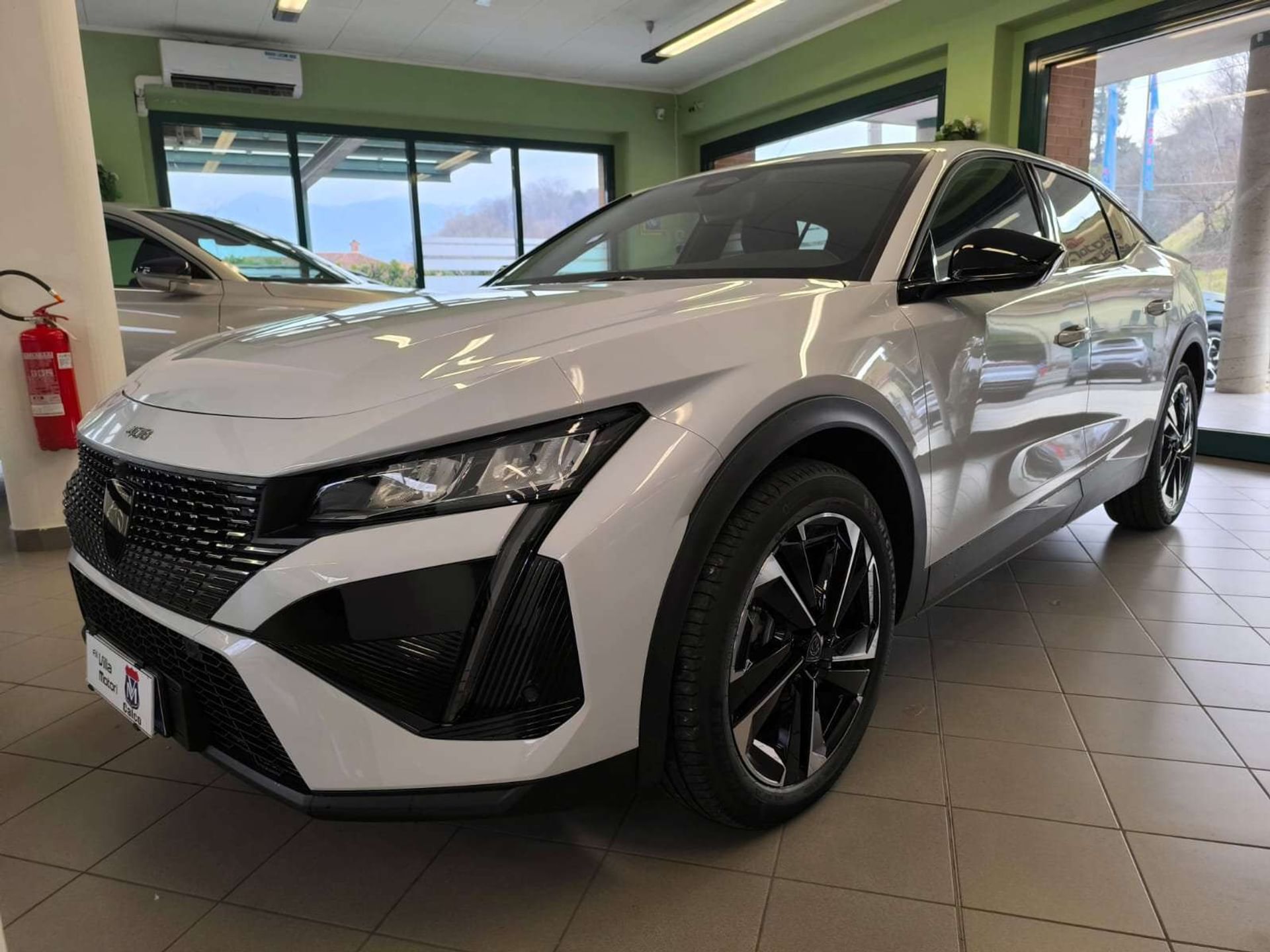 Peugeot 408
