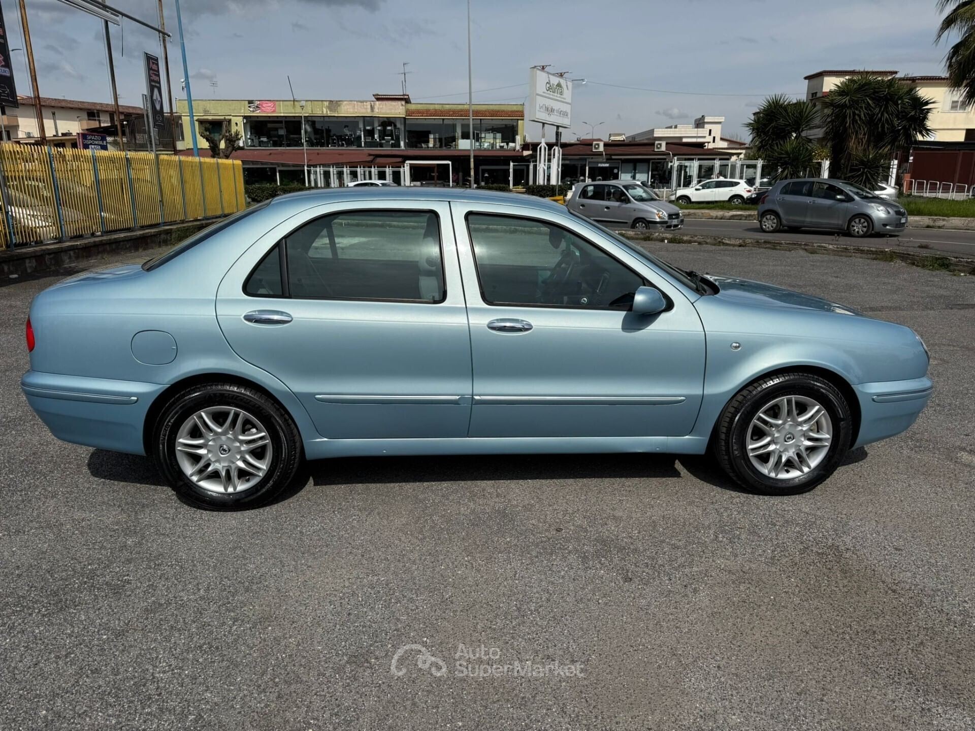 Lancia Lybra