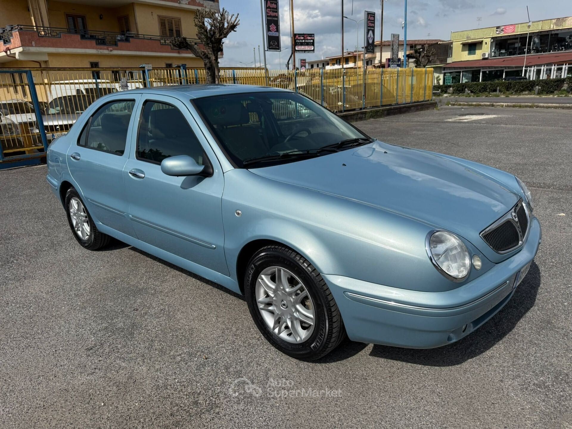 Lancia Lybra
