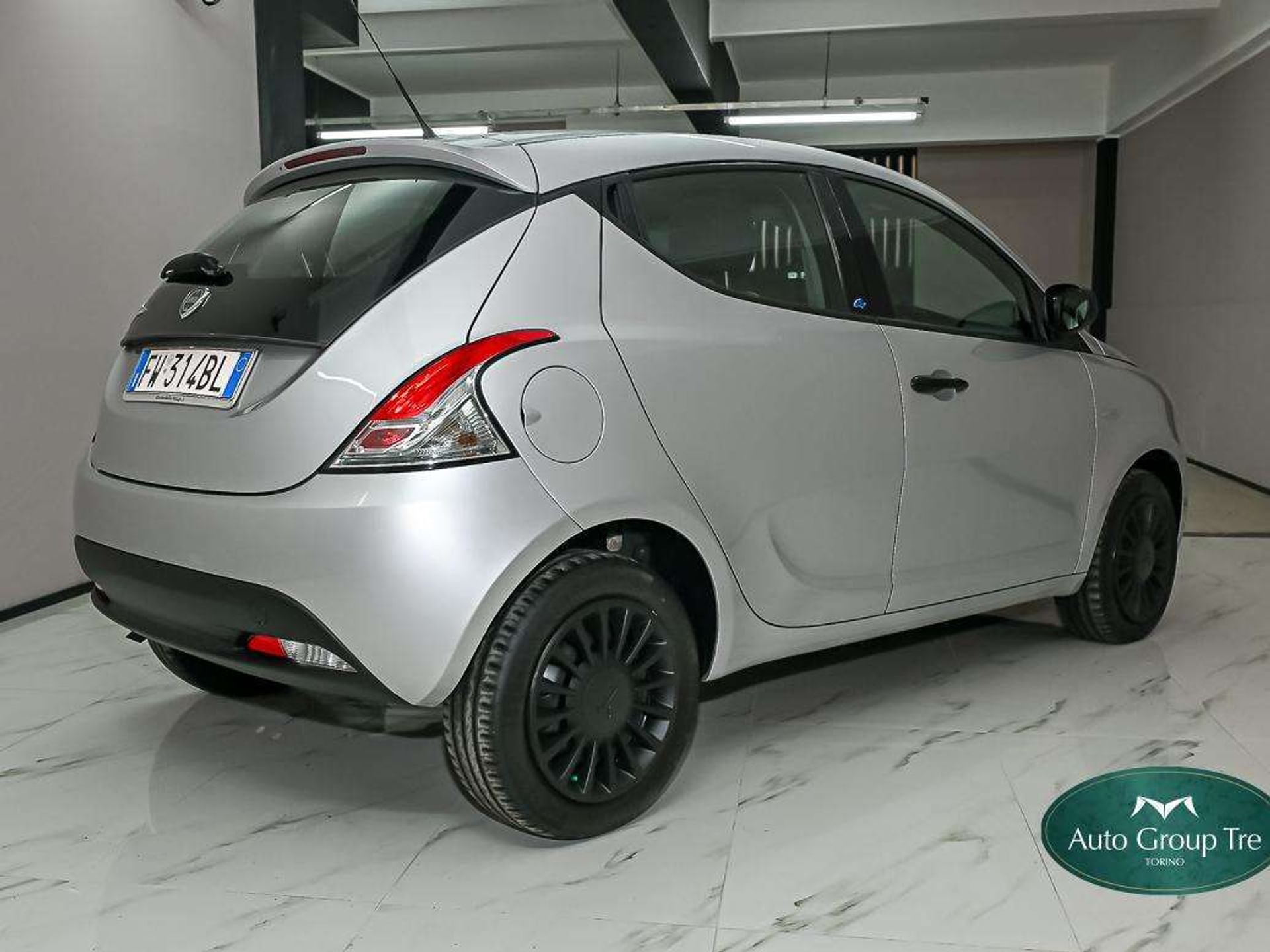 Lancia Ypsilon