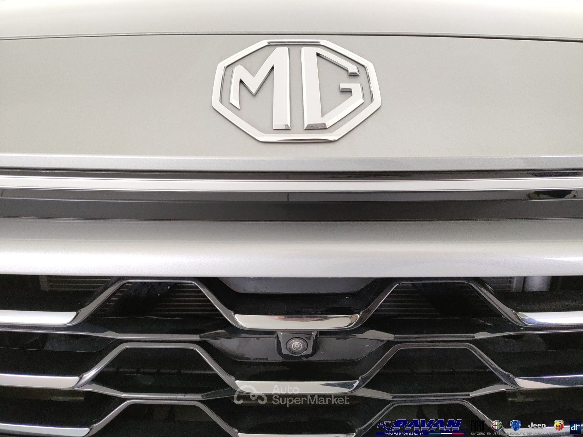 MG ZS