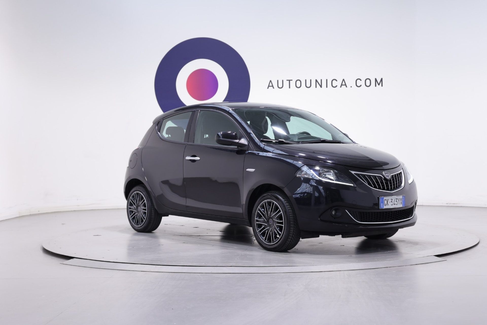 Lancia Ypsilon