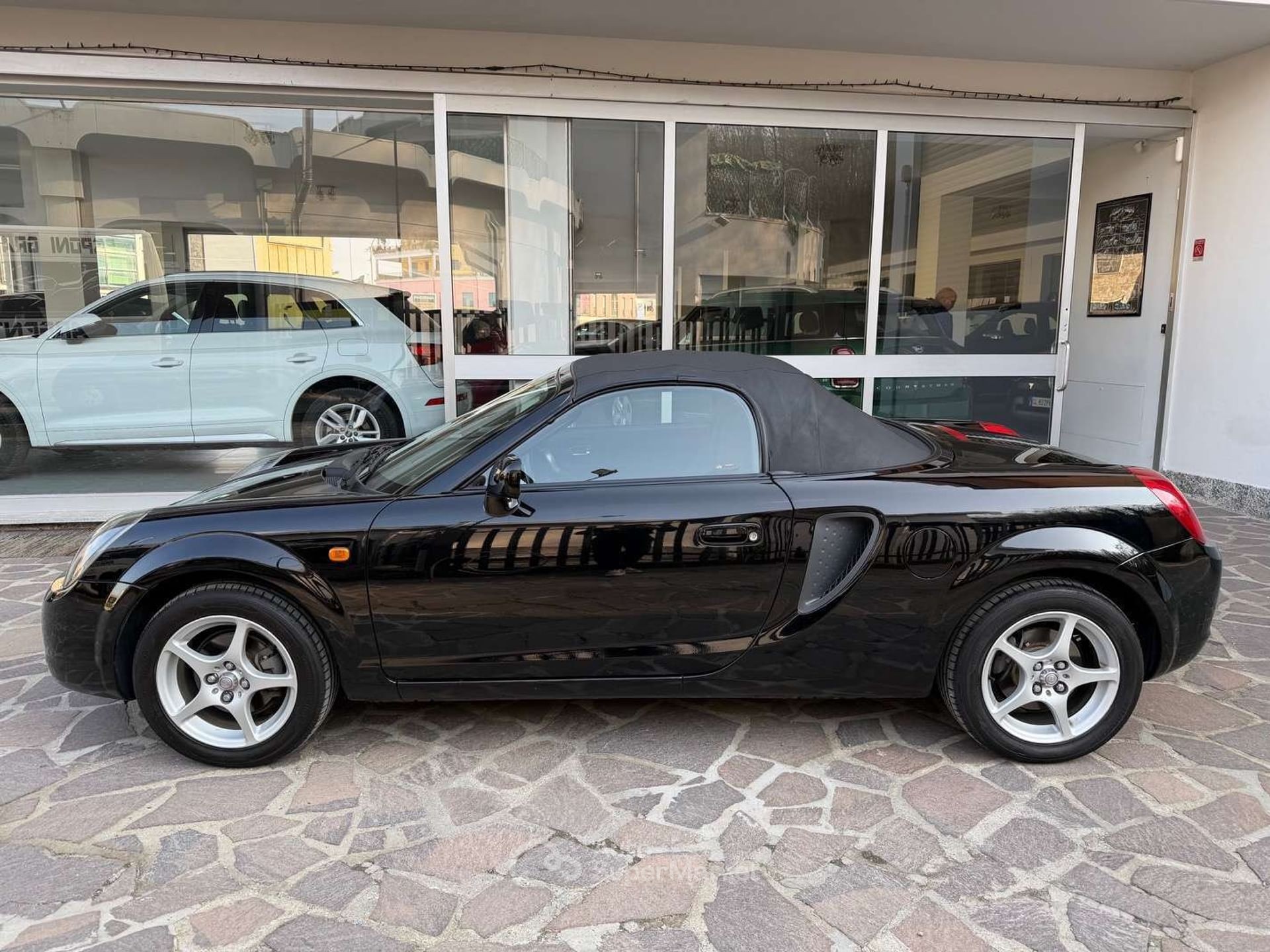 Toyota MR2