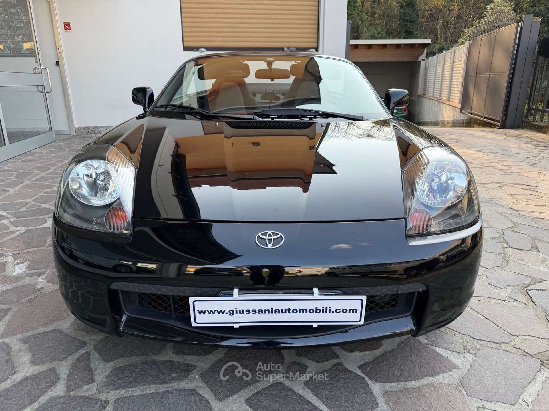 Toyota MR2