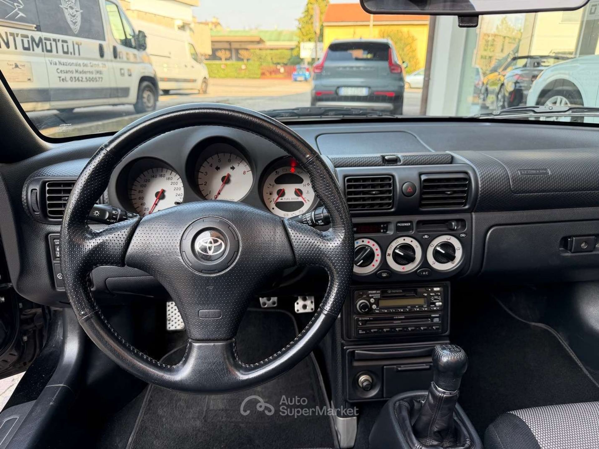 Toyota MR2