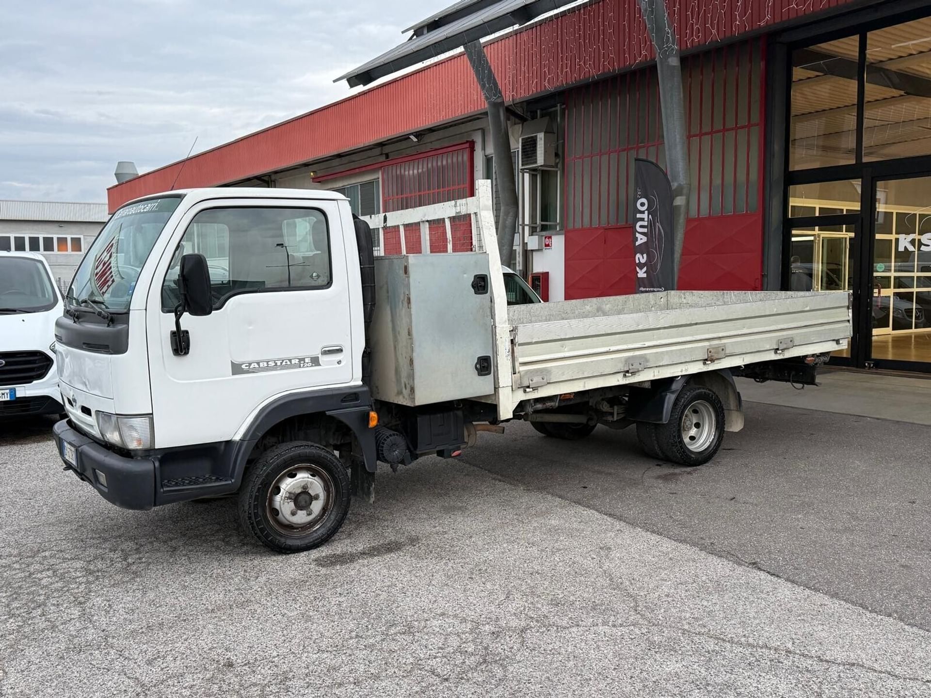 Nissan Cabstar