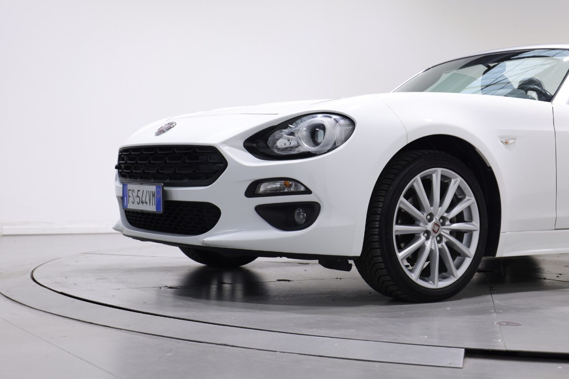 Fiat 124 spider