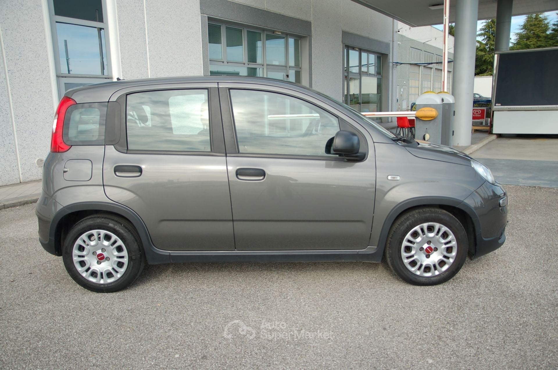 Fiat Panda 1.2 1.0 firefly hybrid Pari al nuovo, OK Neopatentati!