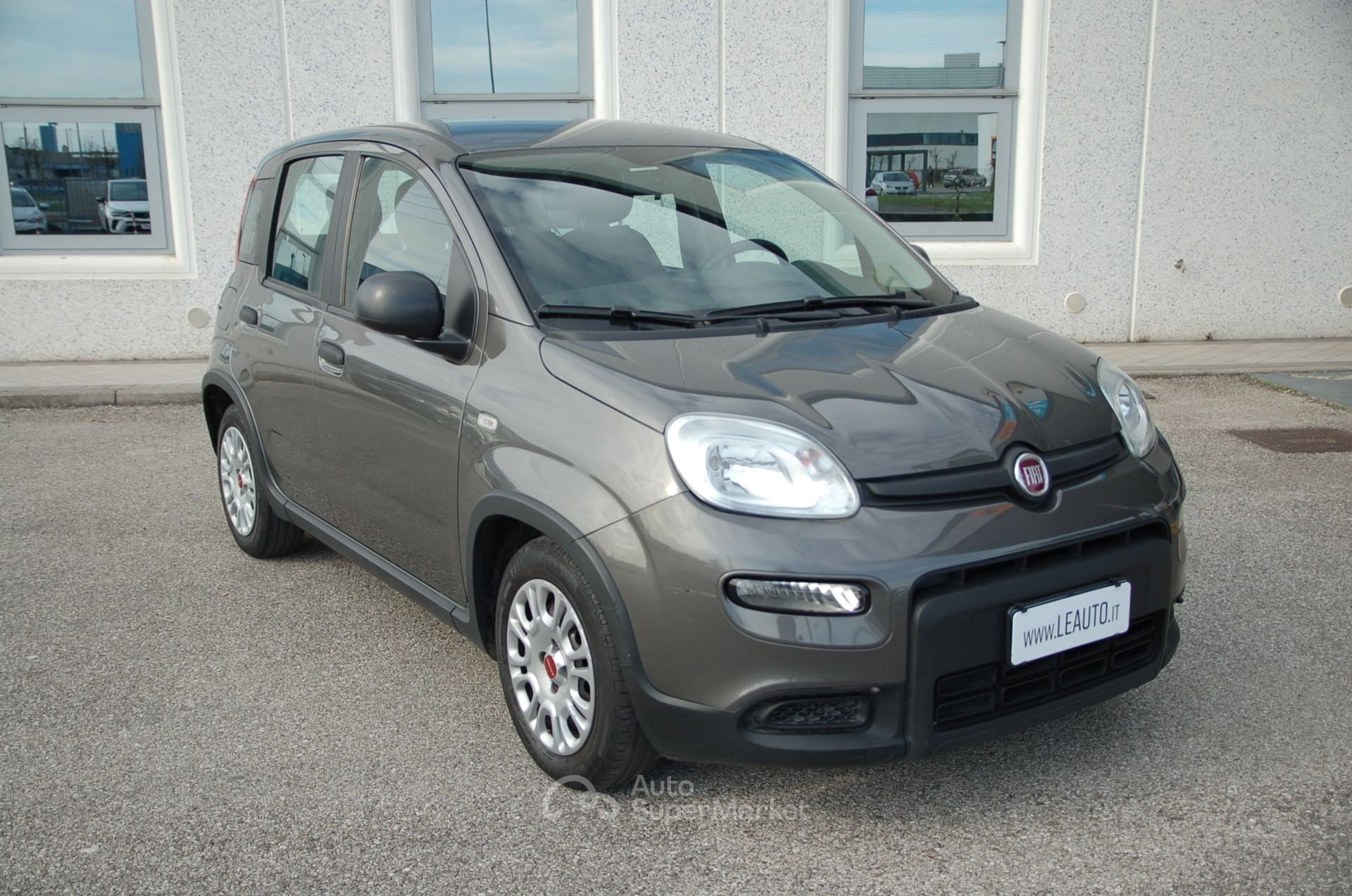 Fiat Panda 1.2 1.0 firefly hybrid Pari al nuovo, OK Neopatentati!