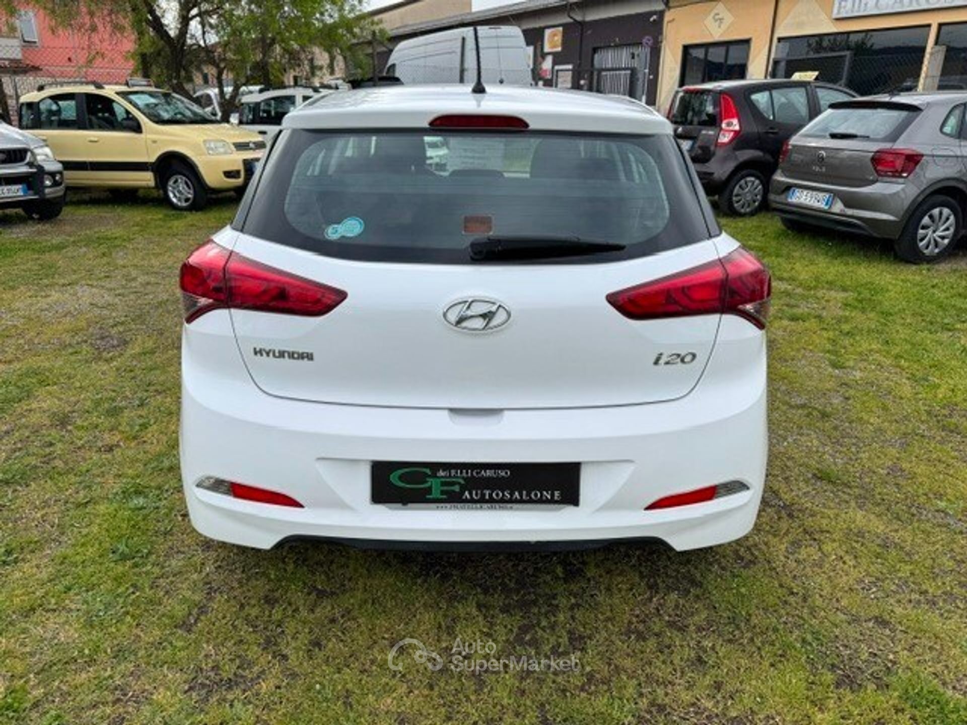 Hyundai i20