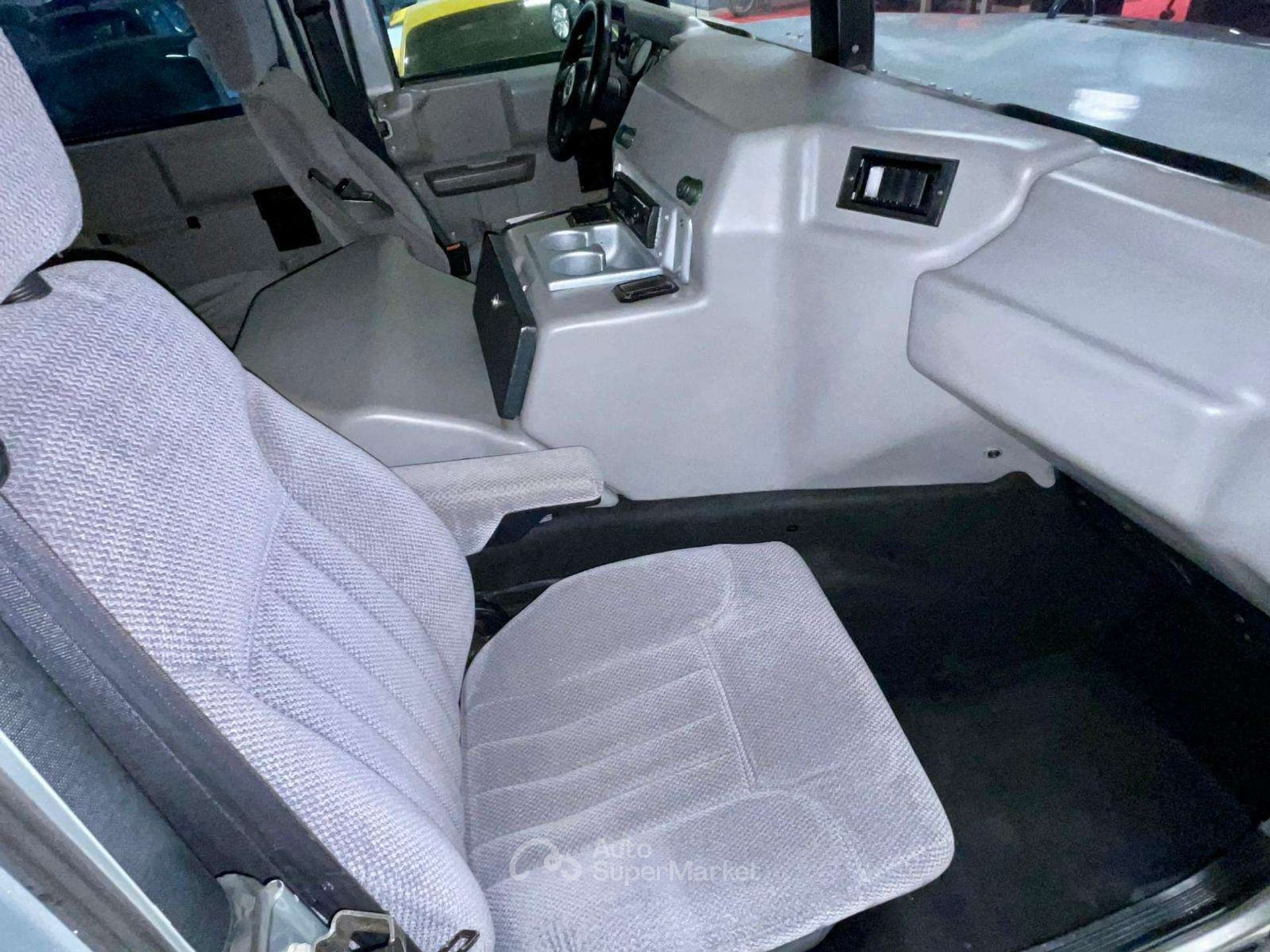 Hummer H1