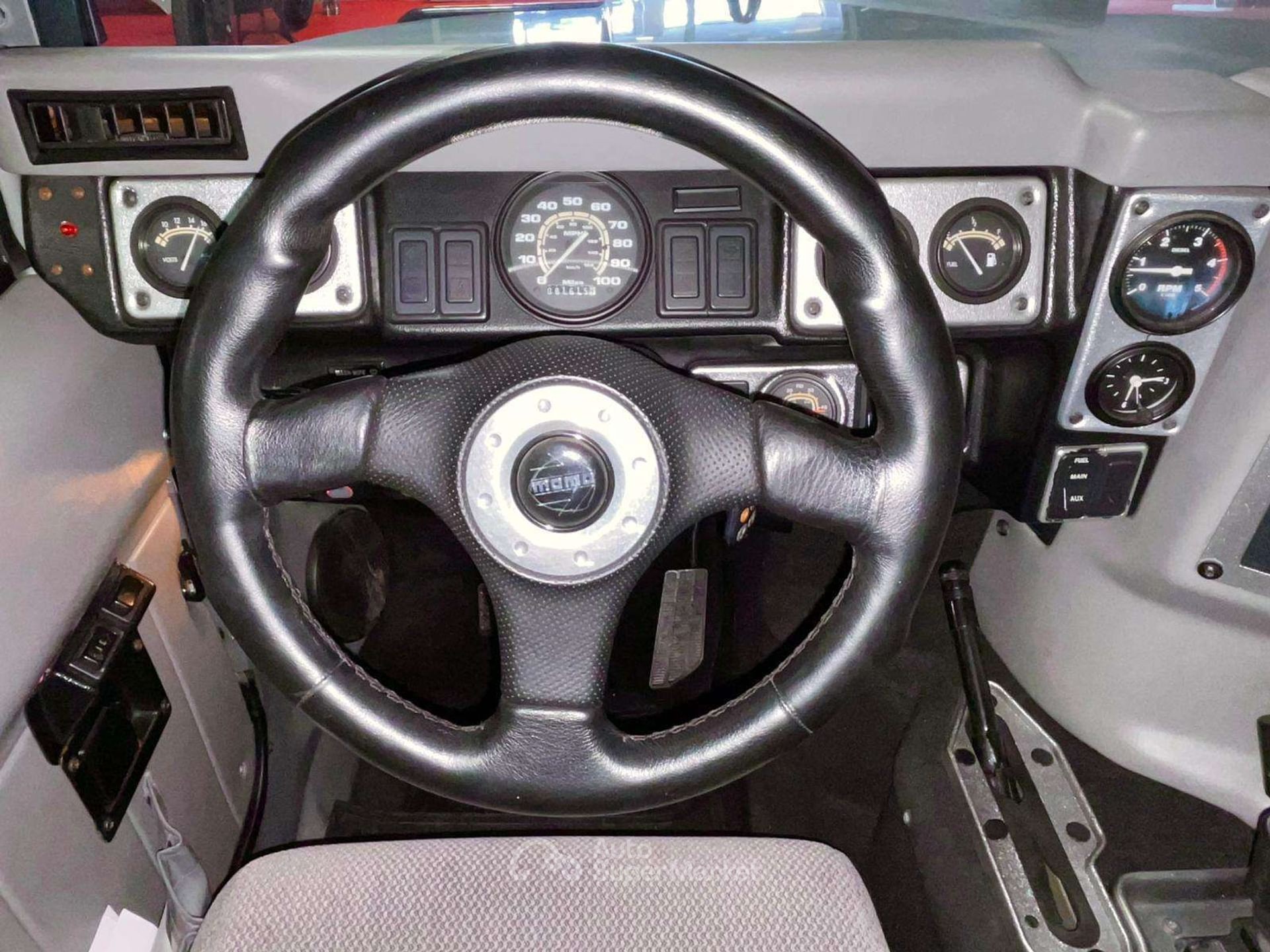 Hummer H1