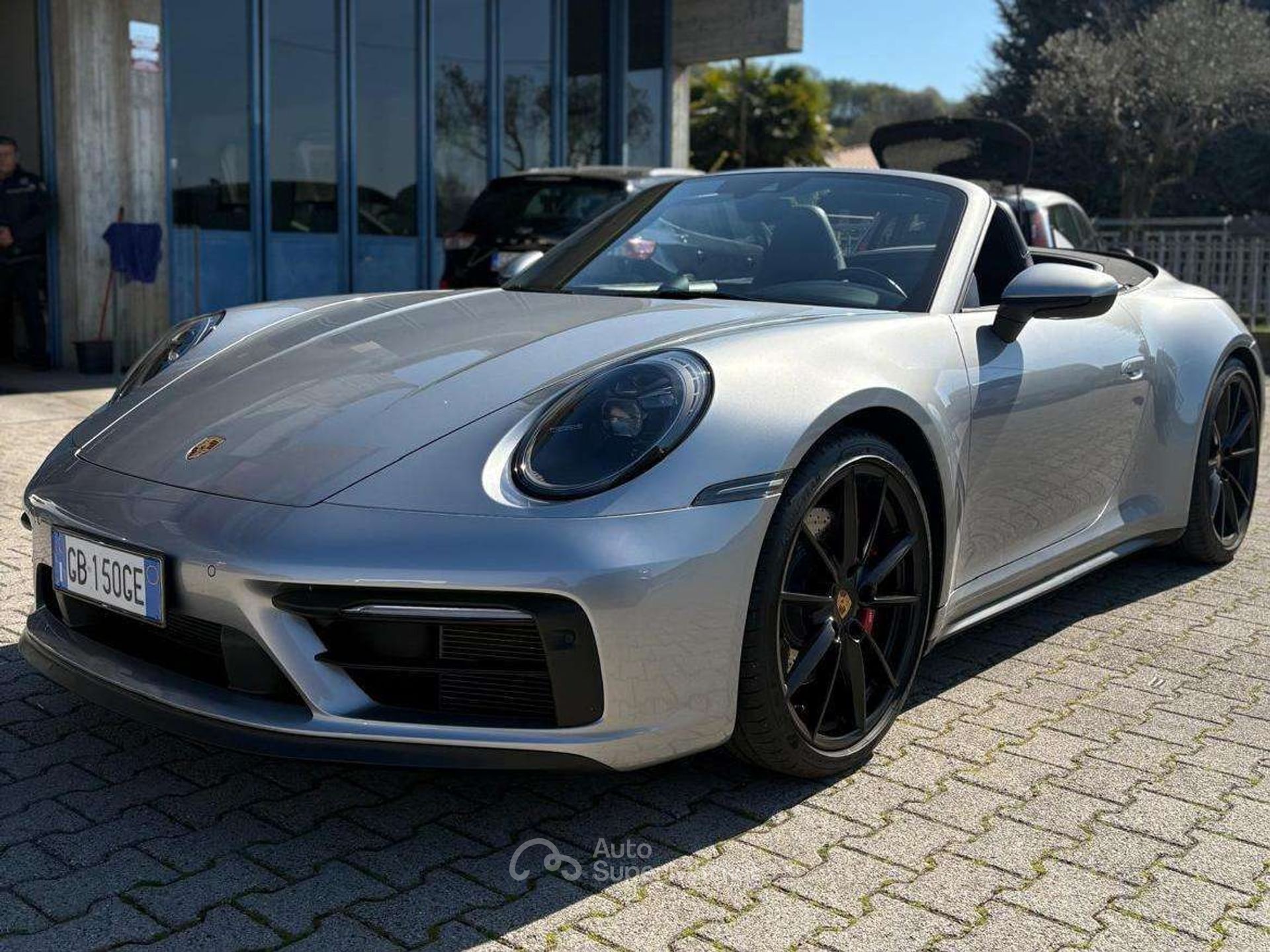 Porsche 911