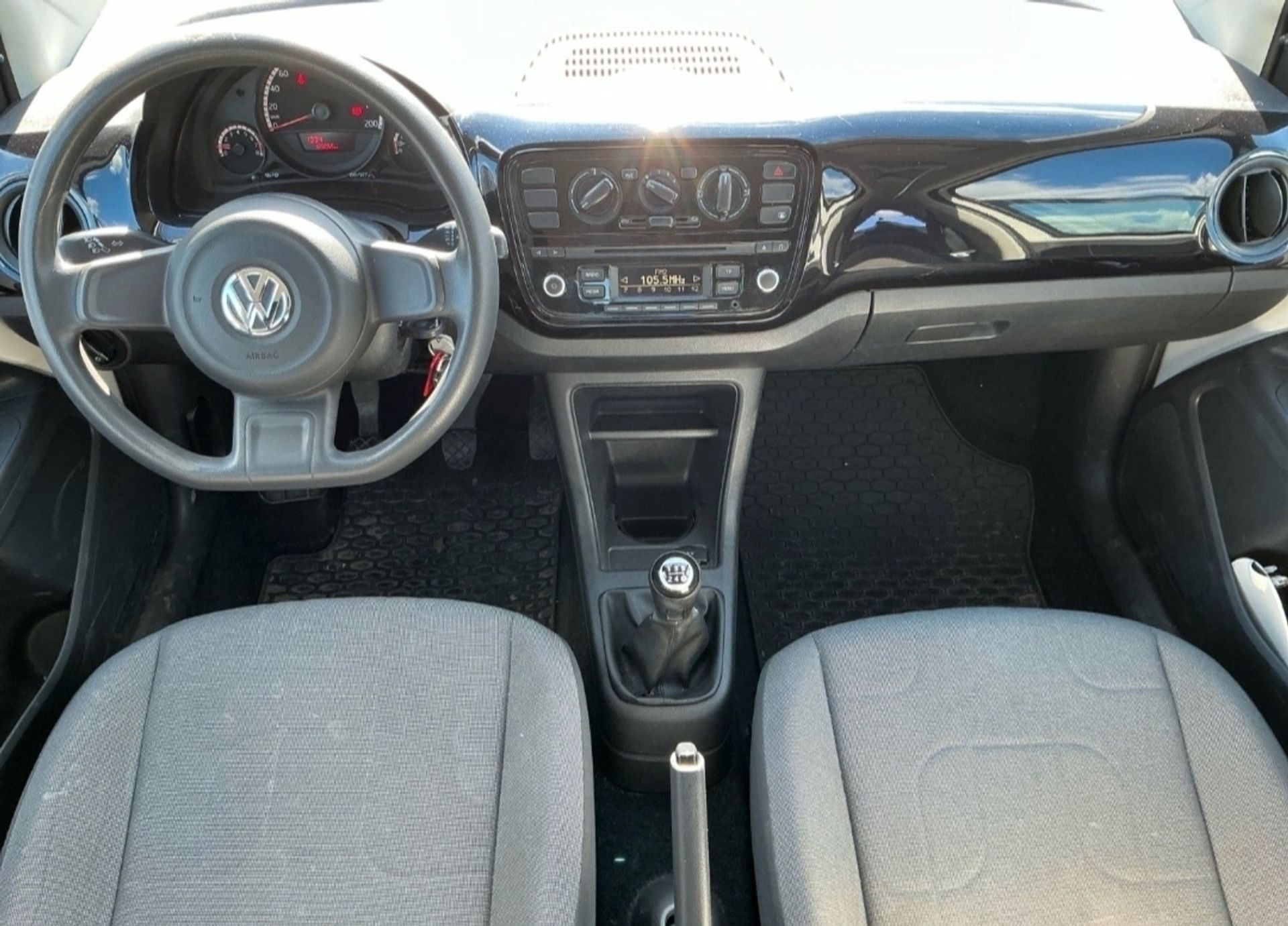 Volkswagen up!