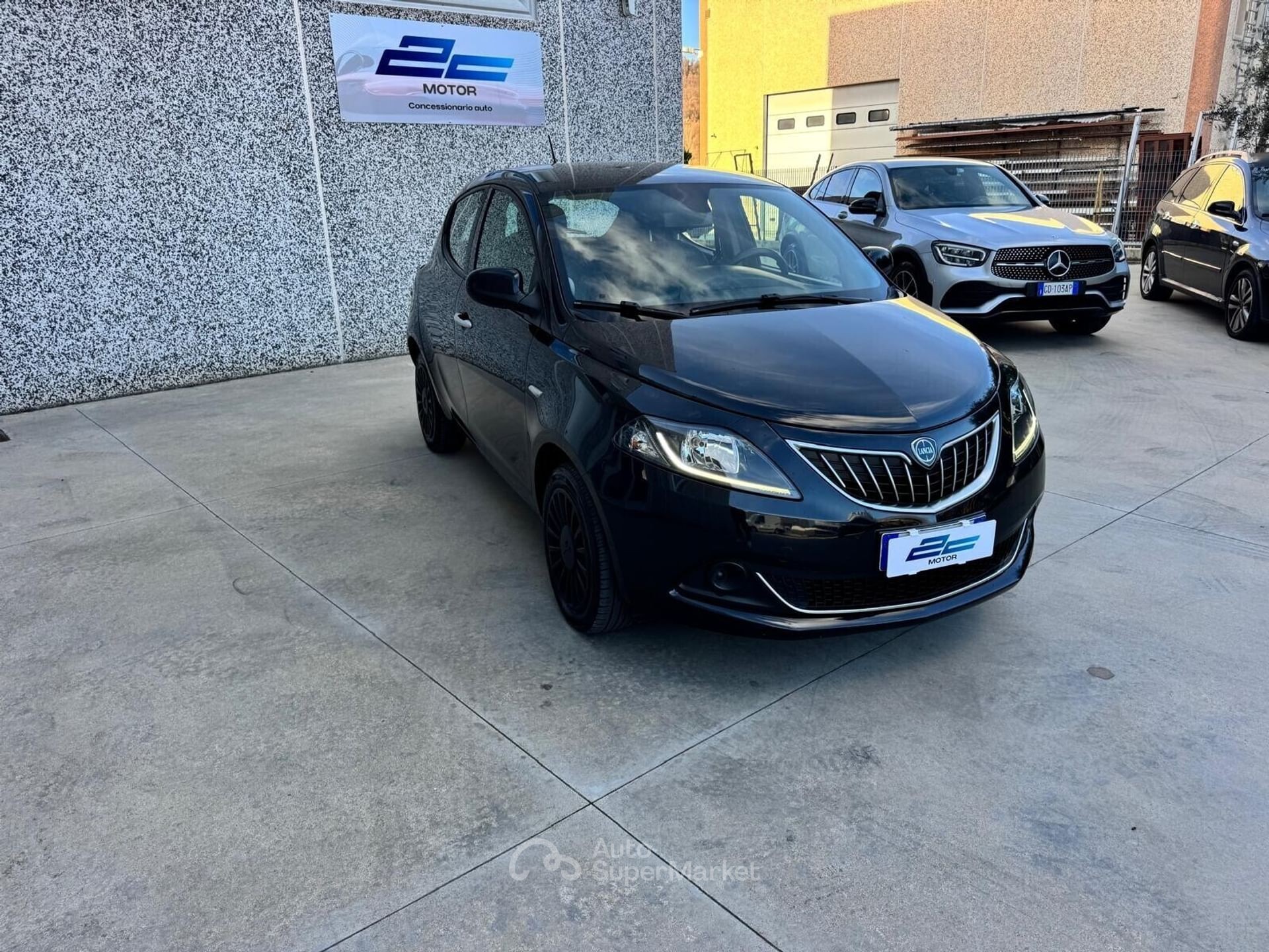 Lancia Ypsilon