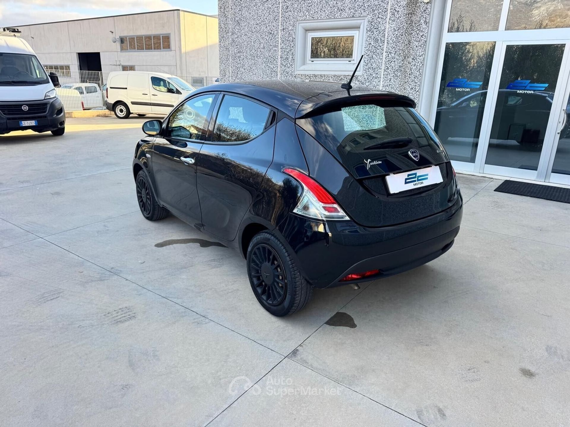 Lancia Ypsilon